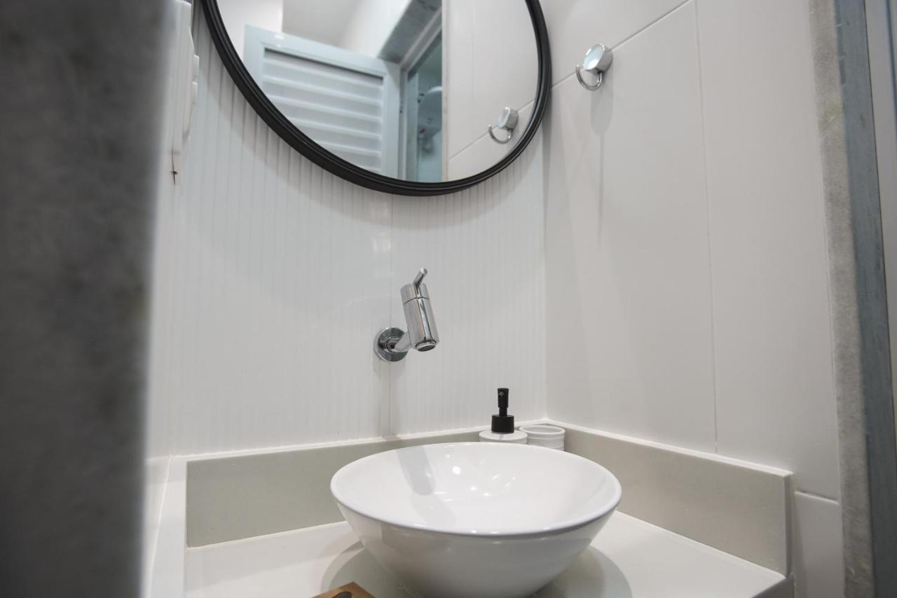 Estudio Acolhedor Em Copacabana - Nsc1109 Z4 Рио-де-Жанейро Экстерьер фото